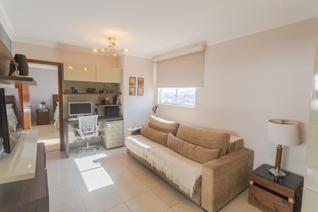 Apartamento à venda com 225m², 3 quartos e 4 vagasSala 2