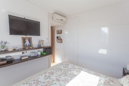 Apartamento à venda com 225m², 3 quartos e 4 vagasSuíte 2 na Cobertura