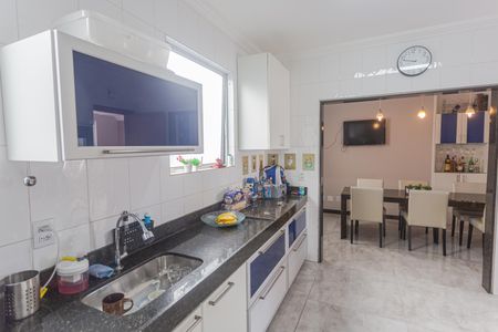 Apartamento à venda com 225m², 3 quartos e 4 vagasCozinha