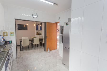 Apartamento à venda com 225m², 3 quartos e 4 vagasCozinha