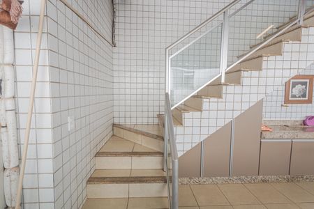 Apartamento à venda com 225m², 3 quartos e 4 vagasEscada de Acesso 