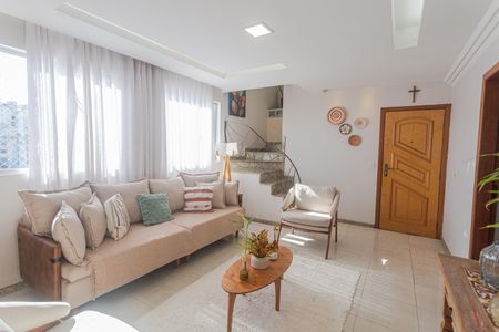 Apartamento à venda com 225m², 3 quartos e 4 vagasSala 1