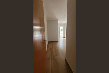 Casa à venda com 220m², 2 quartos e 2 vagasQuarto