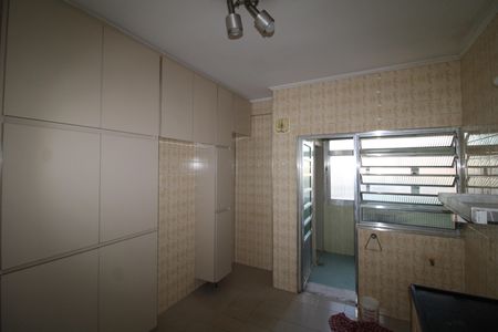 Apartamento à venda com 120m², 2 quartos e 1 vagaCozinha