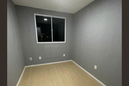 Quarto 2 de apartamento para alugar com 2 quartos, 42m² em Guaratiba, Rio de Janeiro