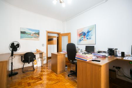 Apartamento à venda com 208m², 4 quartos e sem vaga