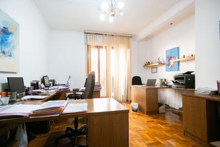 Apartamento à venda com 208m², 4 quartos e sem vaga
