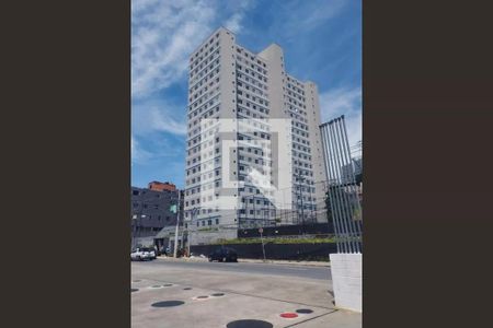 Apartamento à venda com 36m², 2 quartos e sem vaga Apartamento à venda com 36m², 2 quartos e sem vagaFachada