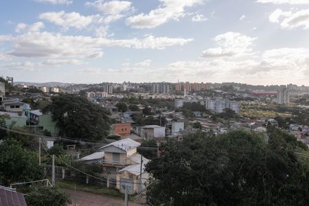 Casa à venda com 500m², 4 quartos e 3 vagas Casa à venda com 500m², 4 quartos e 3 vagasTerraço