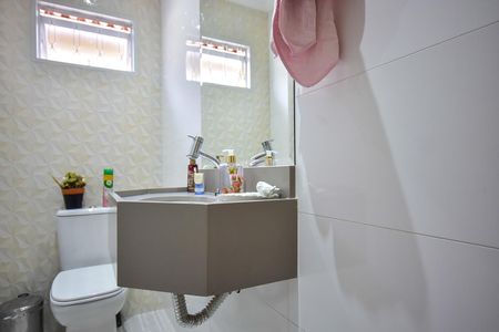 Lavabo de casa à venda com 3 quartos, 125m² em Parque Reboucas, São Paulo