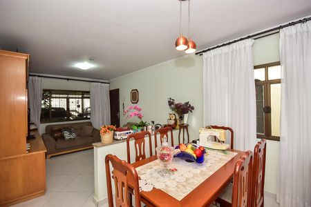 Sala de casa à venda com 3 quartos, 125m² em Parque Reboucas, São Paulo