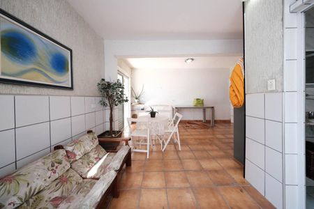 Casa à venda com 250m², 4 quartos e 4 vagasQuintal