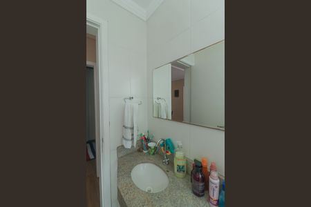 Apartamento à venda com 51m², 2 quartos e 1 vaga Apartamento à venda com 51m², 2 quartos e 1 vagaBanheiro