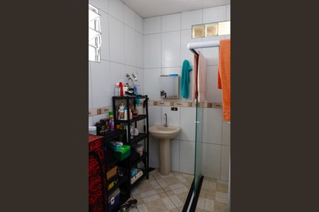 Casa à venda com 151m², 4 quartos e 3 vagas Casa à venda com 151m², 4 quartos e 3 vagasBanheiro da Suíte 4