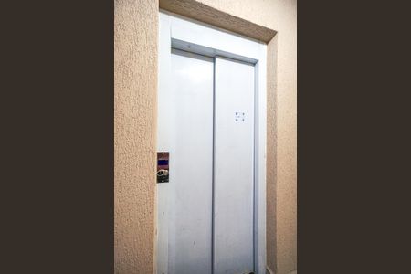 Apartamento à venda com 40m², 2 quartos e sem vagaElevador