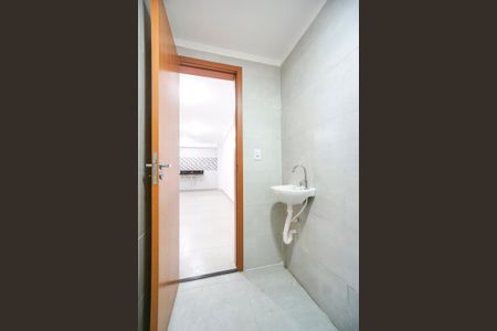 Apartamento à venda com 40m², 2 quartos e sem vagaBanheiro