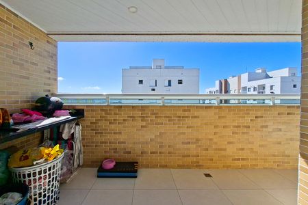 Apartamento para alugar com 88m², 2 quartos e 1 vagaSacada
