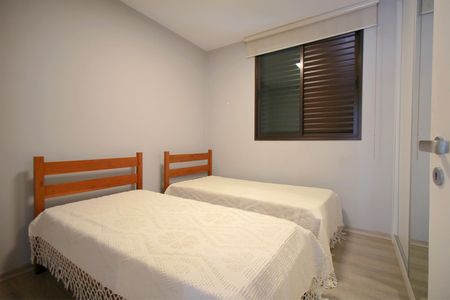 Apartamento para alugar com 100m², 3 quartos e 2 vagasQuarto 2