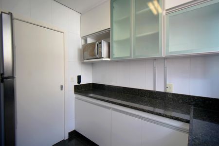 Apartamento para alugar com 100m², 3 quartos e 2 vagasCozinha