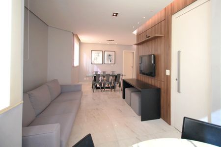 Sala de apartamento para alugar com 3 quartos, 100m² em Carmo, Belo Horizonte