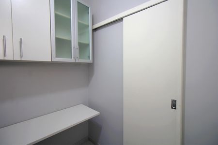 Apartamento para alugar com 100m², 3 quartos e 2 vagasQuarto de Serviço