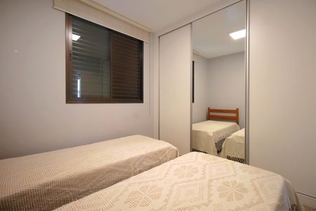 Apartamento para alugar com 100m², 3 quartos e 2 vagasQuarto 2