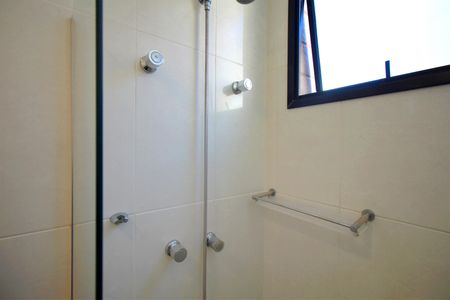 Apartamento para alugar com 100m², 3 quartos e 2 vagasBanheiro da Suíte