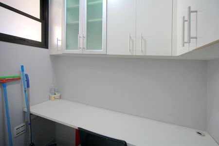 Apartamento para alugar com 100m², 3 quartos e 2 vagasQuarto de Serviço