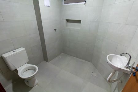 Apartamento à venda com 38m², 1 quarto e sem vagaBanheiro da Suíte