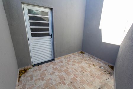 Apartamento à venda com 38m², 1 quarto e sem vagaQuintal