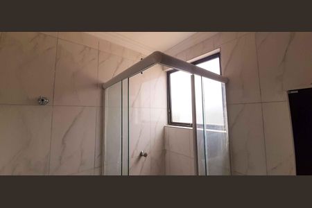 Apartamento à venda com 58m², 2 quartos e 1 vaga Apartamento à venda com 58m², 2 quartos e 1 vagaBanheiro Social