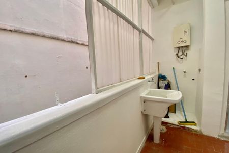 Apartamento para alugar com 100m², 3 quartos e sem vagaÁrea de Serviço