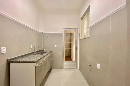Apartamento para alugar com 100m², 3 quartos e sem vagaCozinha