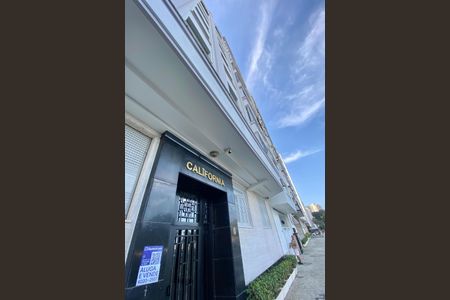 Apartamento para alugar com 100m², 3 quartos e sem vagaFachada