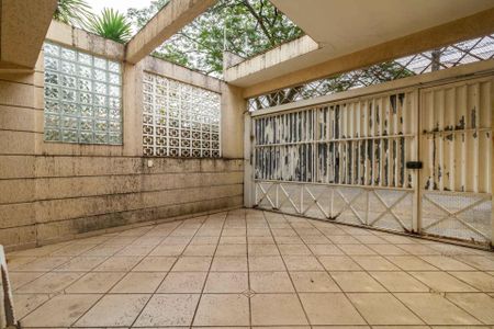 Casa à venda com 115m², 3 quartos e 2 vagasGaragem