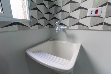 Apartamento à venda com 40m², 2 quartos e sem vaga Apartamento à venda com 40m², 2 quartos e sem vagaCozinha e Área de Serviço