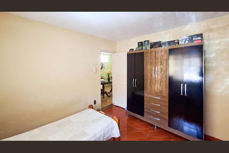 Casa à venda com 360m², 6 quartos e 6 vagas Casa à venda com 360m², 6 quartos e 6 vagasQuarto 2