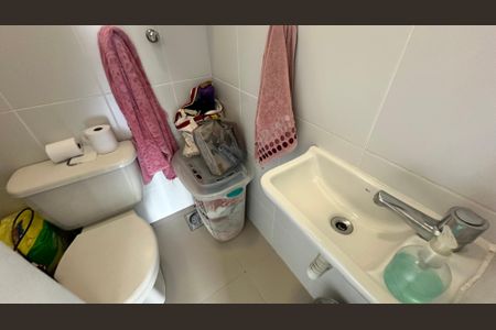 Apartamento à venda com 181m², 3 quartos e 2 vagasBanheiro de serviço