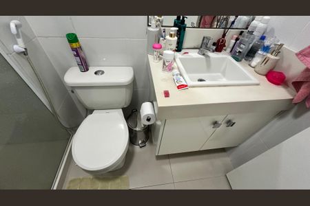 Apartamento à venda com 181m², 3 quartos e 2 vagasBanheiro Social