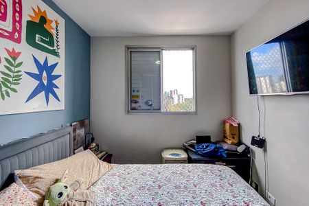 Apartamento à venda com 64m², 3 quartos e 1 vagaQuarto 2