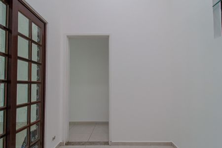 Casa para alugar com 220m², 3 quartos e 4 vagas Casa para alugar com 220m², 3 quartos e 4 vagasLiving