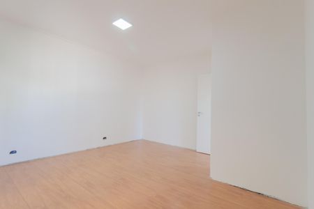 Casa para alugar com 220m², 3 quartos e 4 vagas Casa para alugar com 220m², 3 quartos e 4 vagasQuarto Suíte