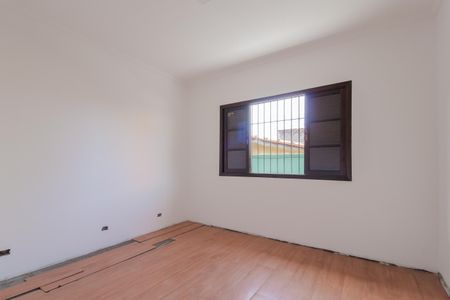 Casa para alugar com 220m², 3 quartos e 4 vagas Casa para alugar com 220m², 3 quartos e 4 vagasQuarto 2