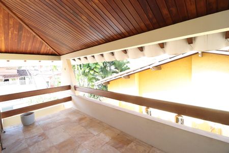 Casa para alugar com 450m², 4 quartos e 10 vagasSacada Quarto 2
