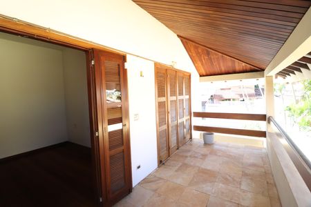 Casa para alugar com 450m², 4 quartos e 10 vagasSacada Quarto 2