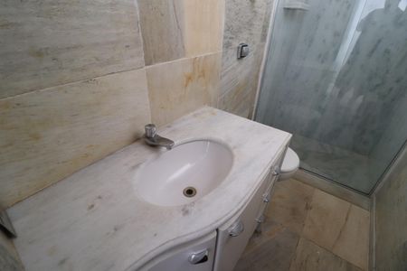 Casa para alugar com 450m², 4 quartos e 10 vagasBanheiro Suíte 1