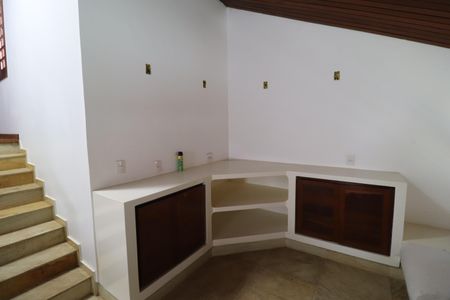 Casa para alugar com 450m², 4 quartos e 10 vagasSala 4