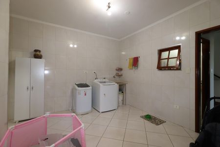 Casa à venda com 199m², 3 quartos e 2 vagasÁrea de Serviço