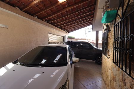 Casa à venda com 199m², 3 quartos e 2 vagasGaragem