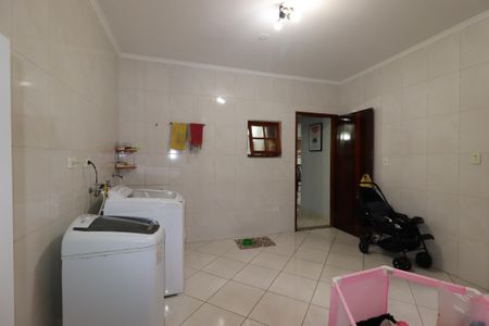 Casa à venda com 199m², 3 quartos e 2 vagasÁrea de Serviço